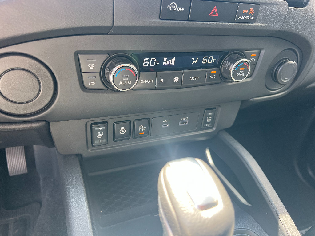 Used 2024 Nissan Frontier SL w/ Technology Package RWD image 26
