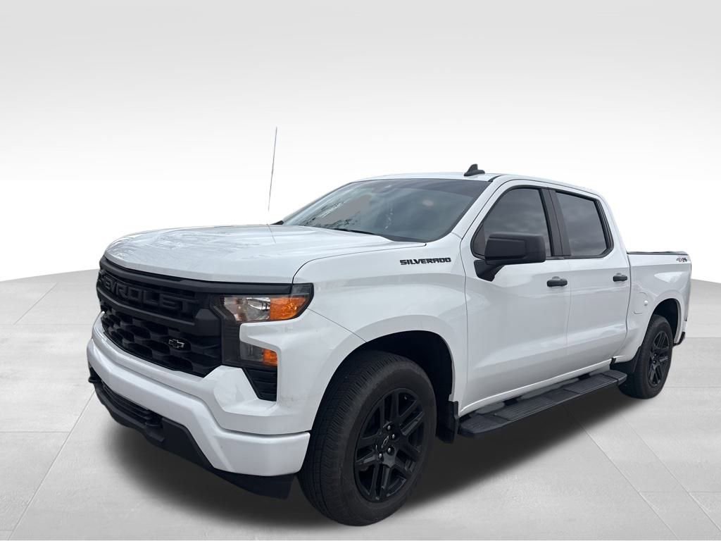 Used 2024 Chevrolet Silverado 1500 Custom w/ LPO, Dark Essentials Package image 2