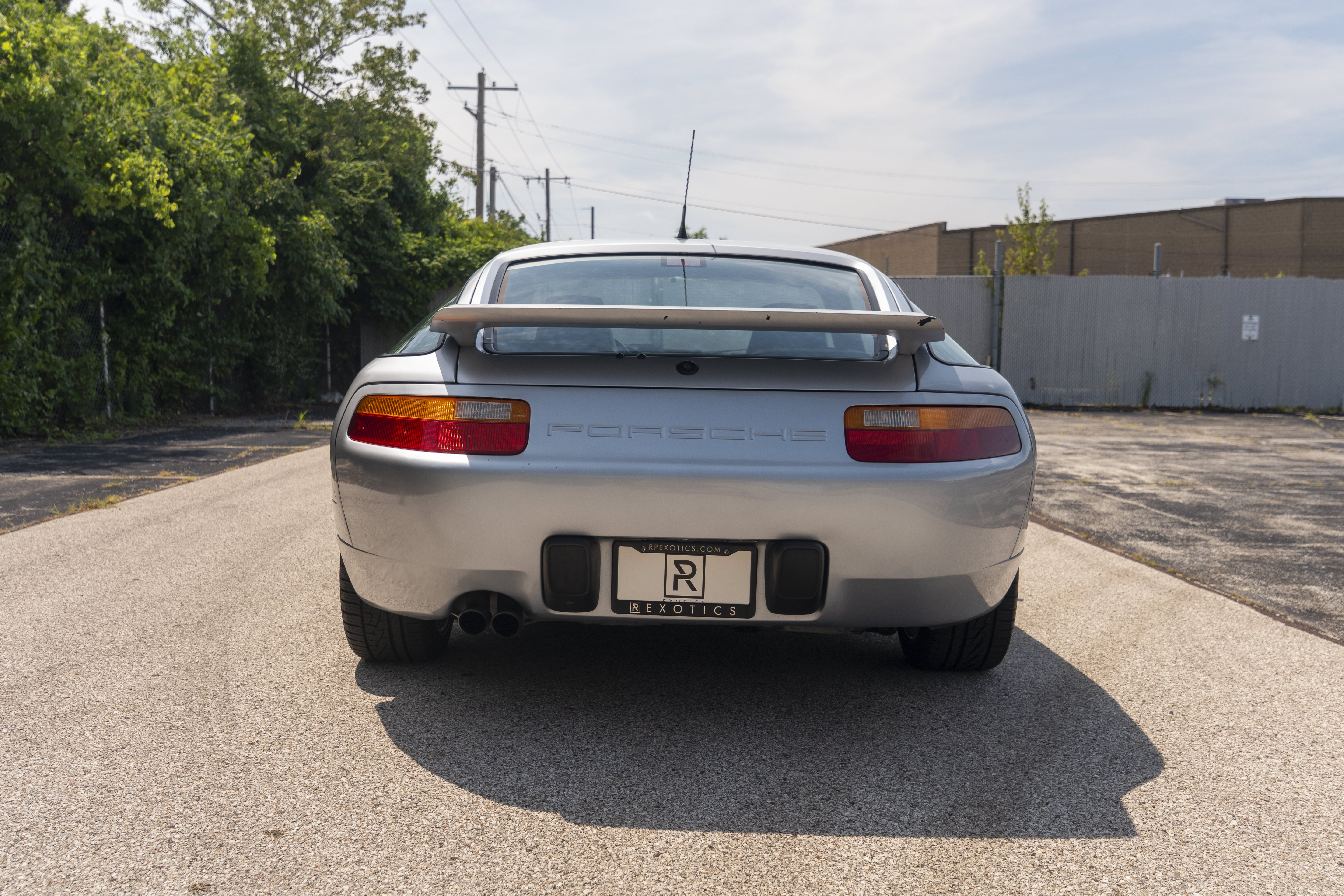 Used 1991 Porsche 928 S4 RWD image 6