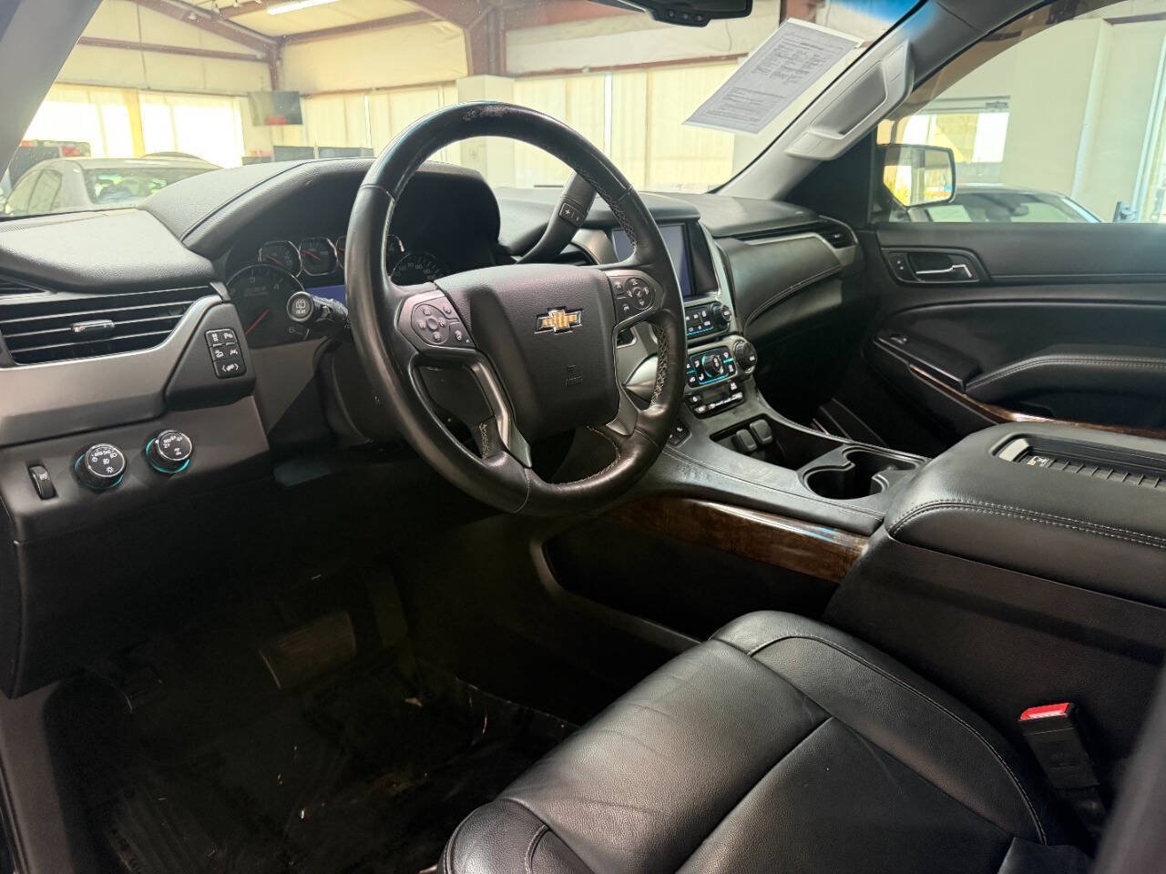 Used 2017 Chevrolet Suburban LT AWD/4WD image 20