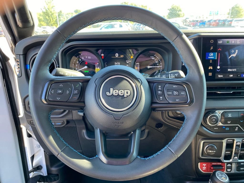 Used 2024 Jeep Wrangler Unlimited Rubicon 4xe AWD/4WD image 13
