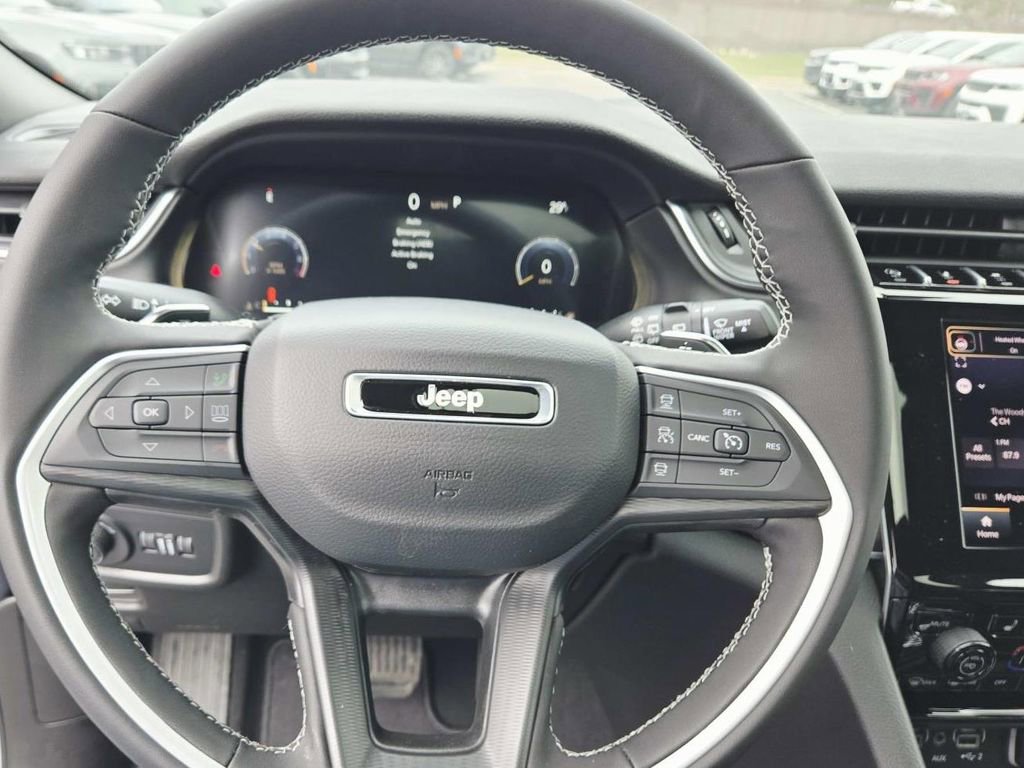 New 2026 Jeep Grand Cherokee Laredo X AWD/4WD image 19