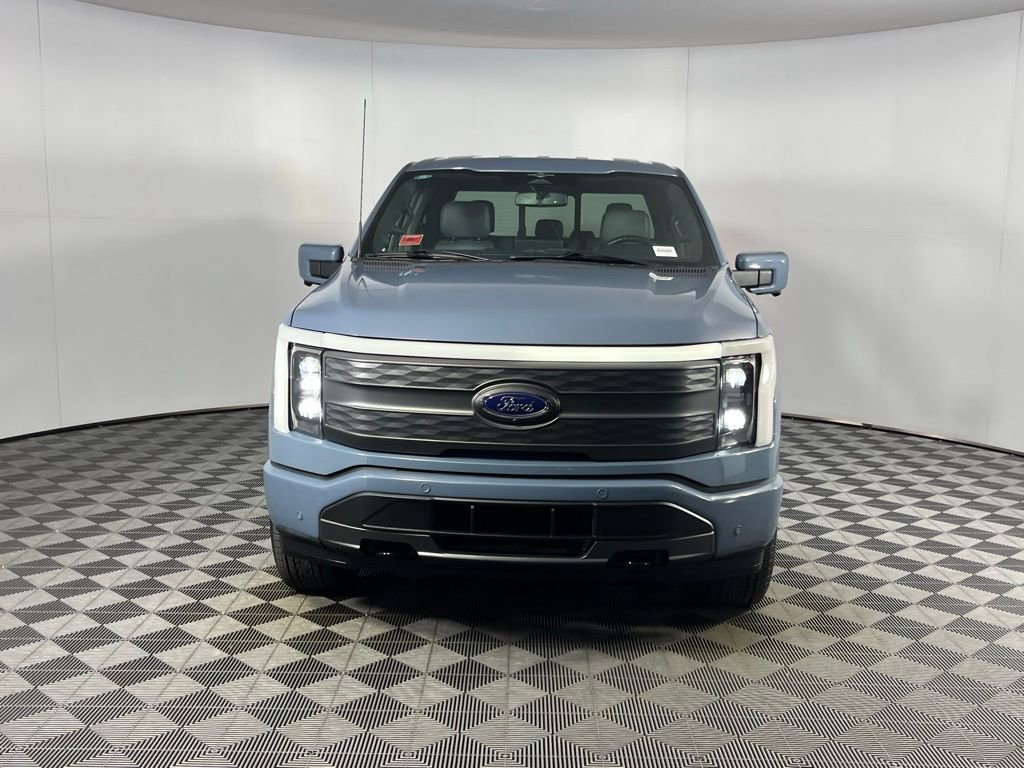Used 2023 Ford F150 Lightning Lariat w/ Tow Technology Package image 5