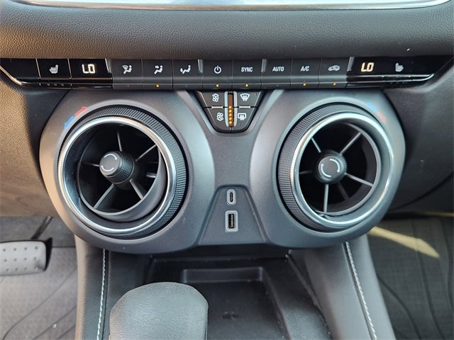 Used 2024 Chevrolet Blazer LT w/ Convenience Package image 18