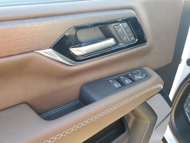 New 2026 GMC Yukon XL Denali Ultimate image 31