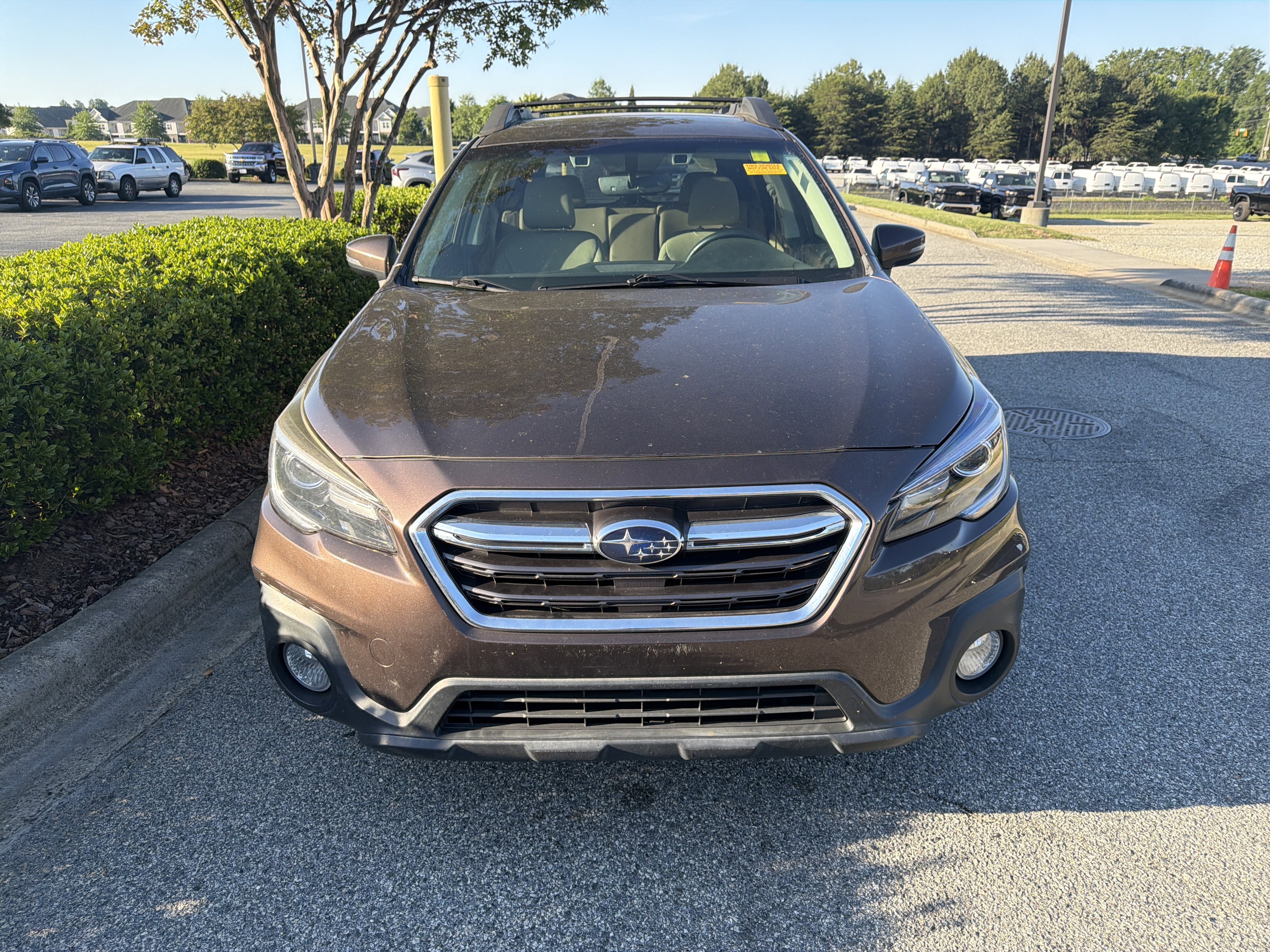 Used 2019 Subaru Outback 2.5i Limited w/ Popular Package #2 AWD/4WD image 3
