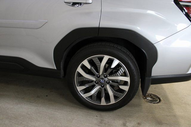 Used 2025 Subaru Forester Touring w/ Popular Package - Touring image 11