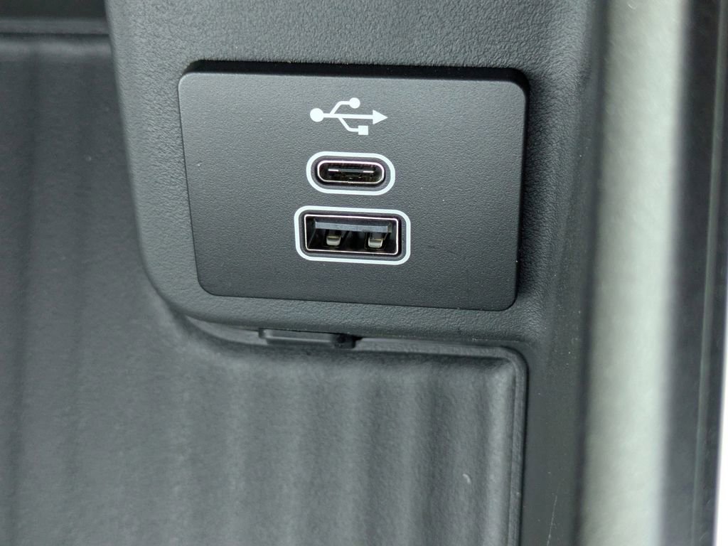 New 2026 Ford Expedition Max Platinum image 29