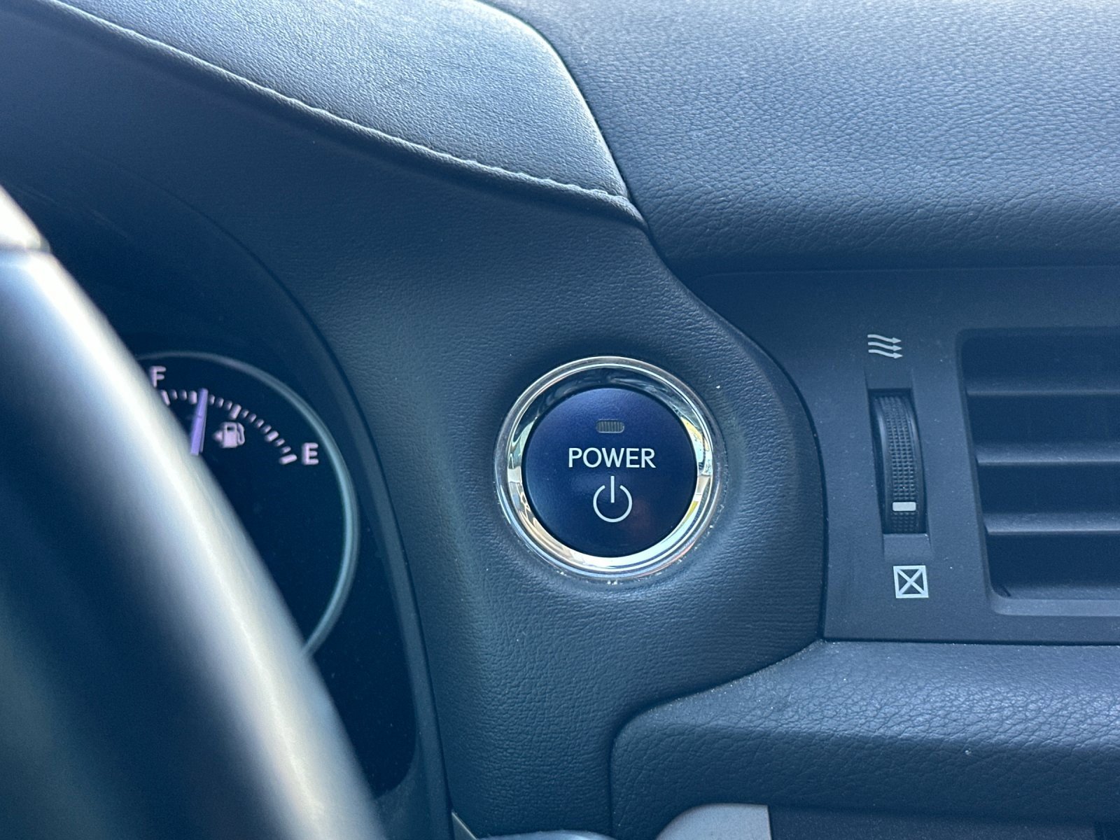 Used 2014 Lexus CT 200h image 20