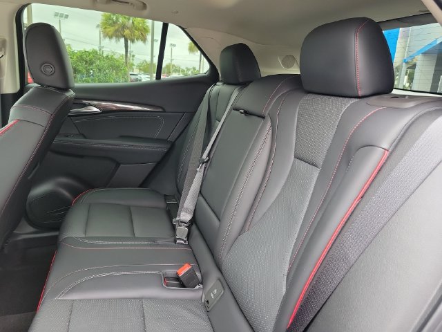 Used 2023 Buick Envision Essence w/ Sport Touring Package AWD/4WD image 19