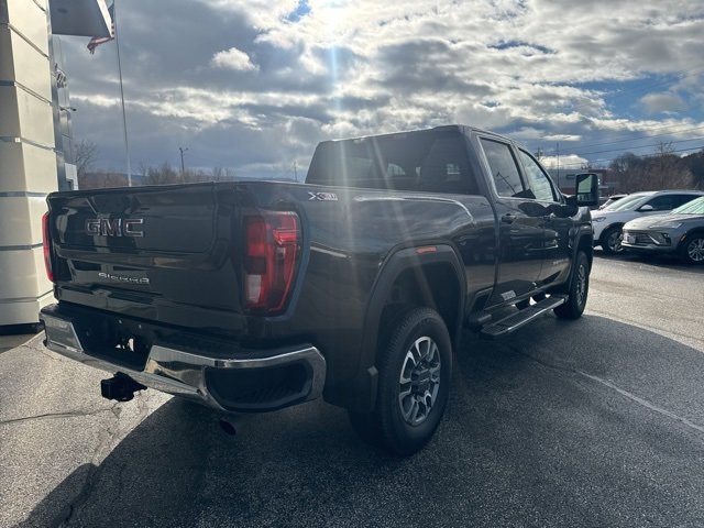 Used 2024 GMC Sierra 2500 SLE w/ SLE Convenience Package image 7