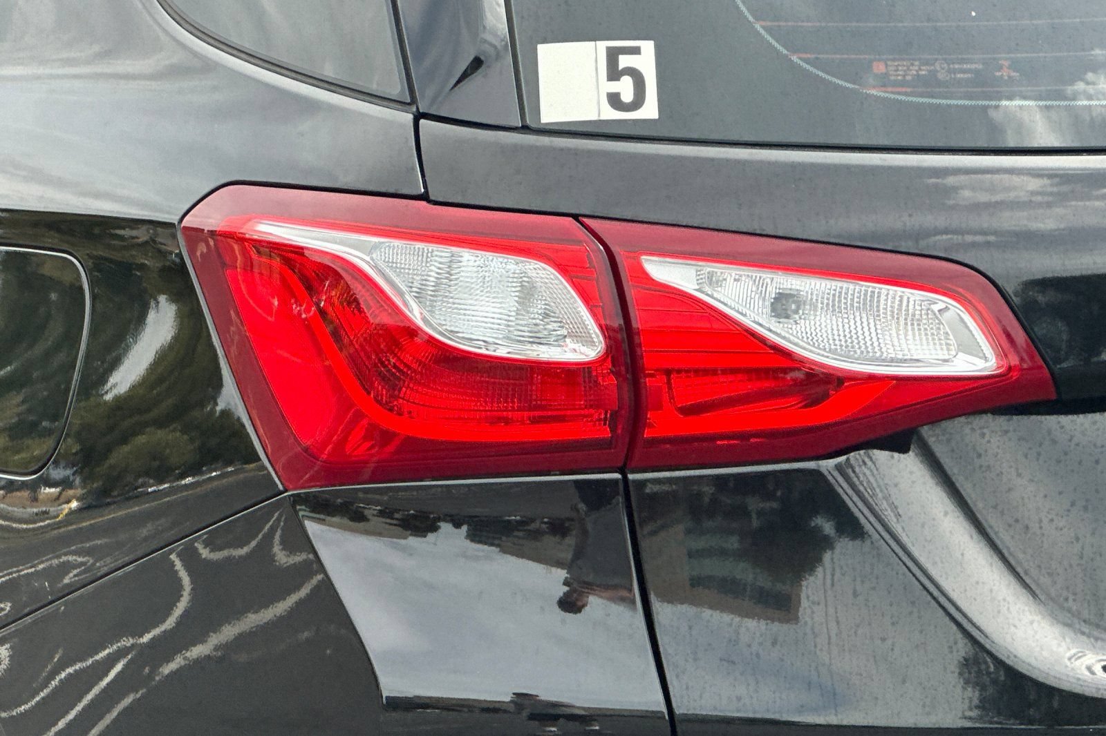 Used 2020 Chevrolet Equinox LS FWD image 46