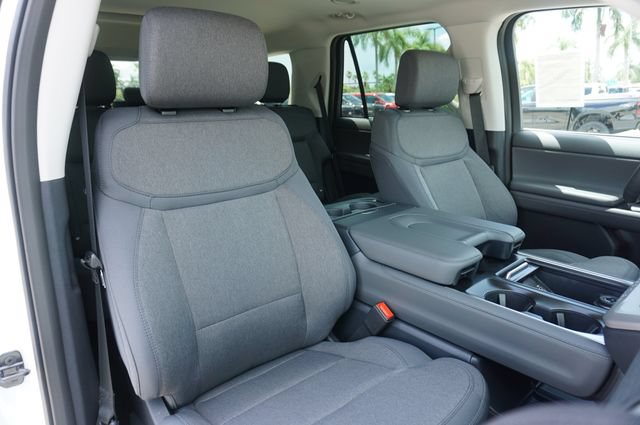 New 2027 Ford Expedition Active RWD image 2