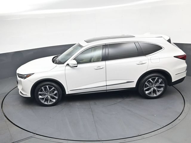 Used 2024 Acura MDX SH-AWD w/ Technology Package image 30