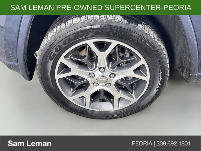 Used 2019 Jeep Grand Cherokee Overland image 30