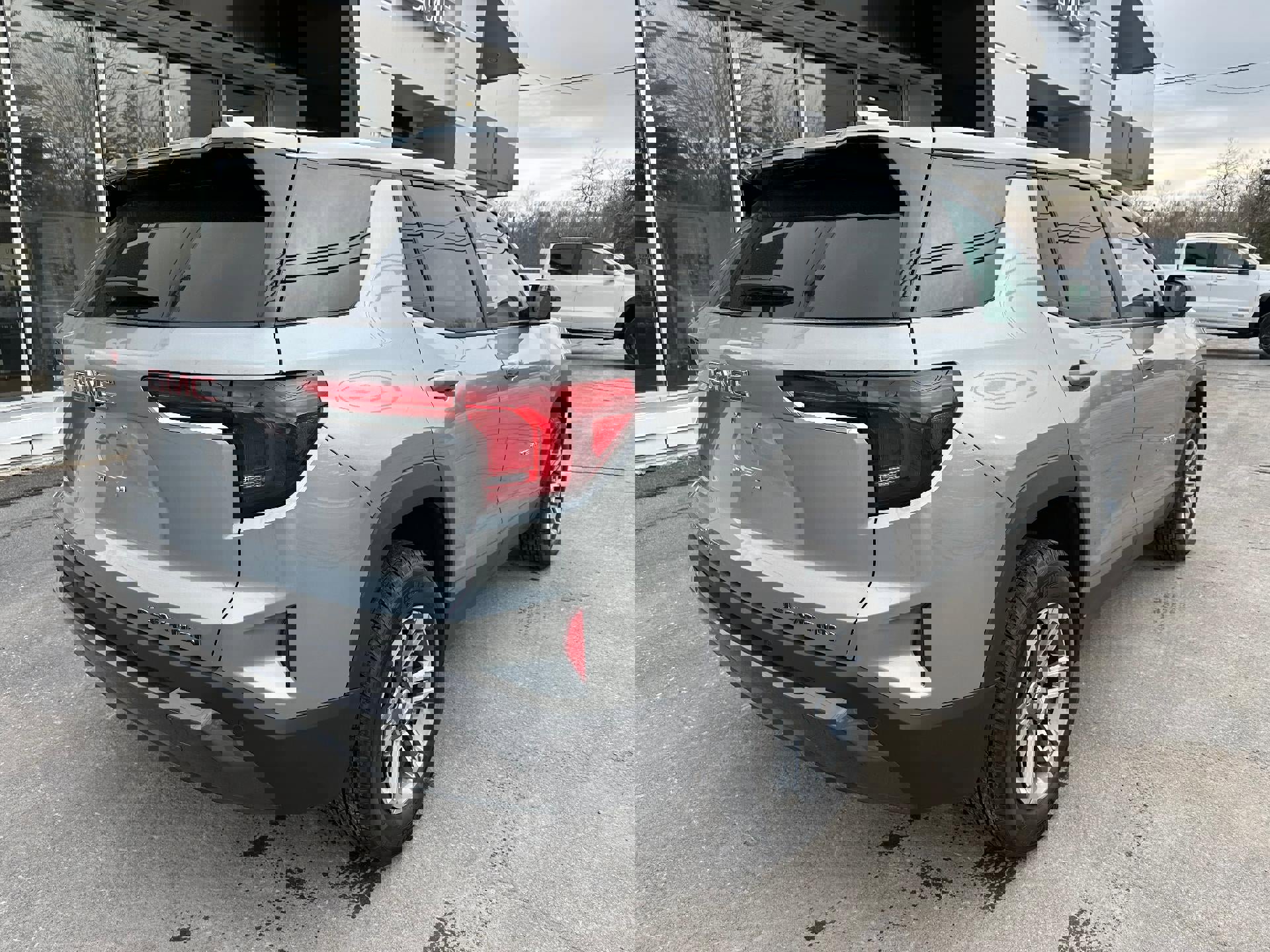 Certified 2025 GMC Terrain Elevation image 5