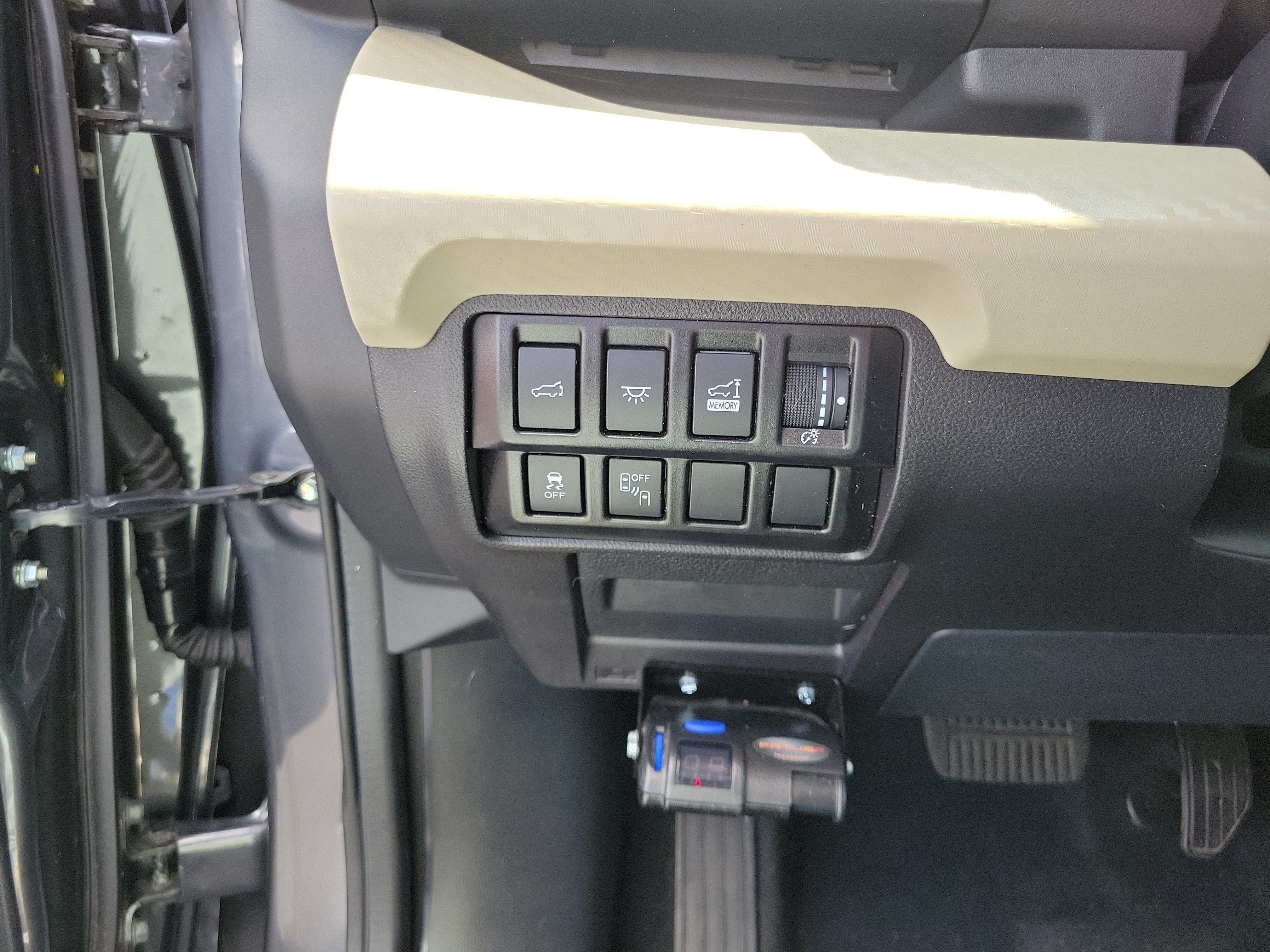 Used 2021 Subaru Ascent Premium w/ Sport Package AWD/4WD image 20