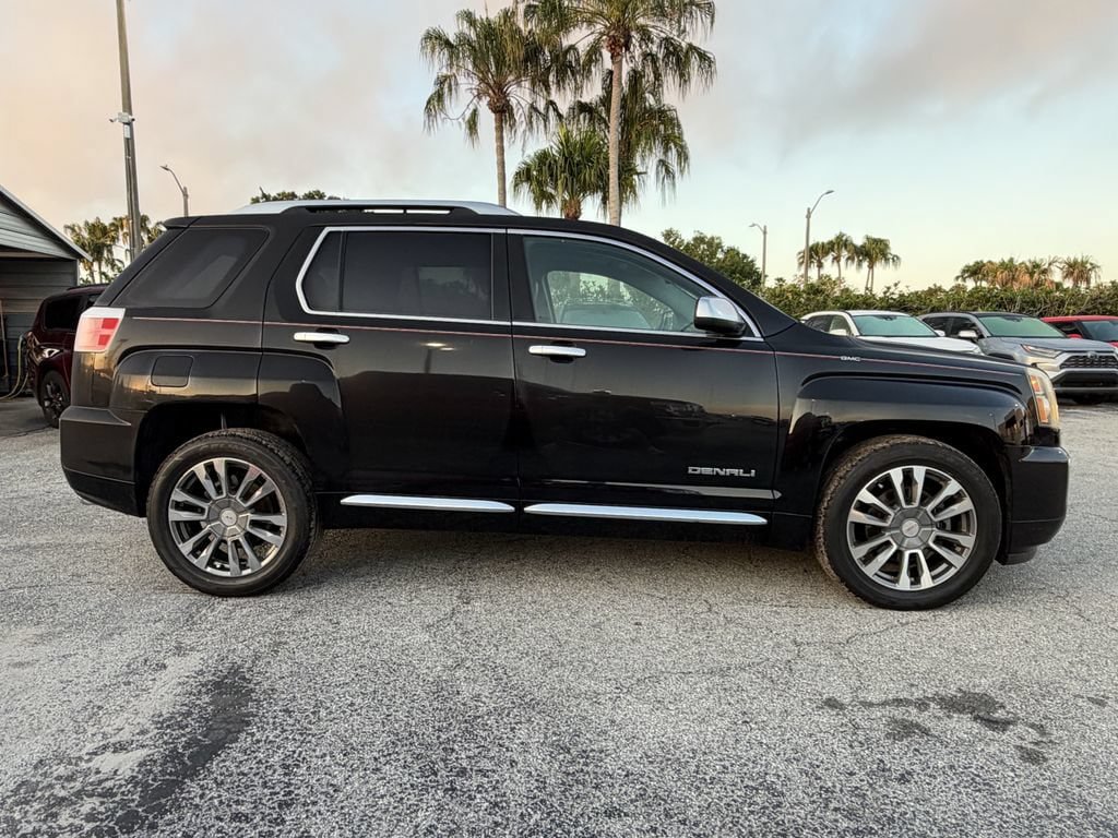 Used 2016 GMC Terrain Denali FWD image 3
