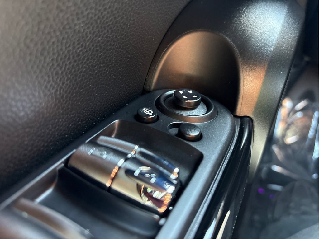 Used 2019 MINI Cooper S w/ Premium Package FWD image 41