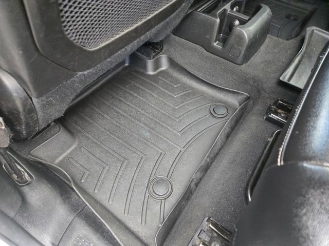 Used 2023 Jeep Grand Cherokee L Limited AWD/4WD image 17
