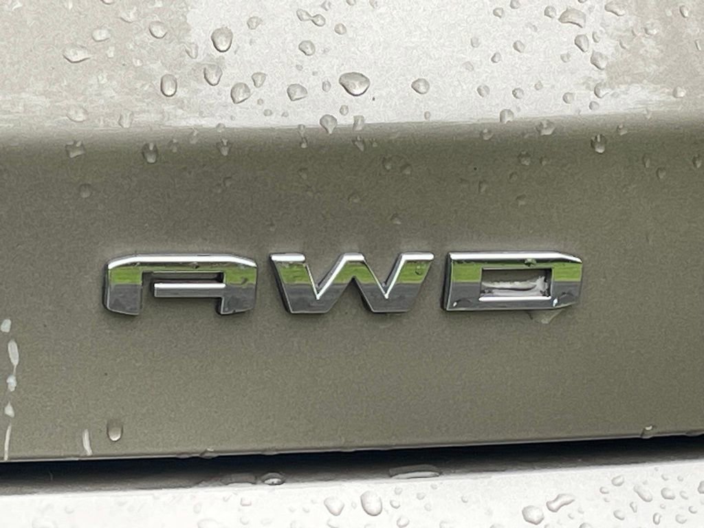 Certified 2023 GMC Acadia Denali w/ Denali Ultimate Package AWD/4WD image 25