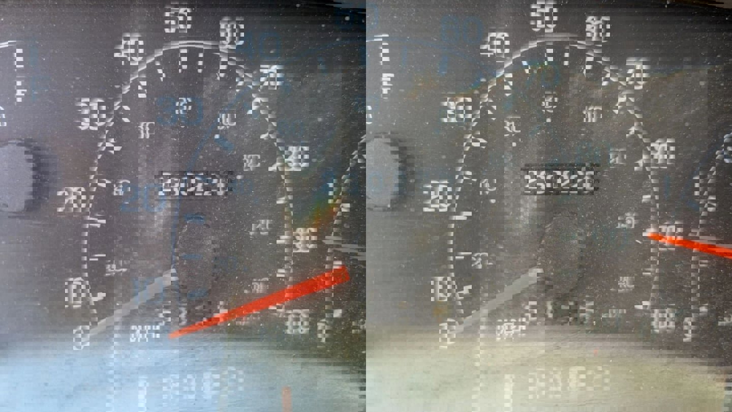 Used 2000 Ford F350 XL image 16