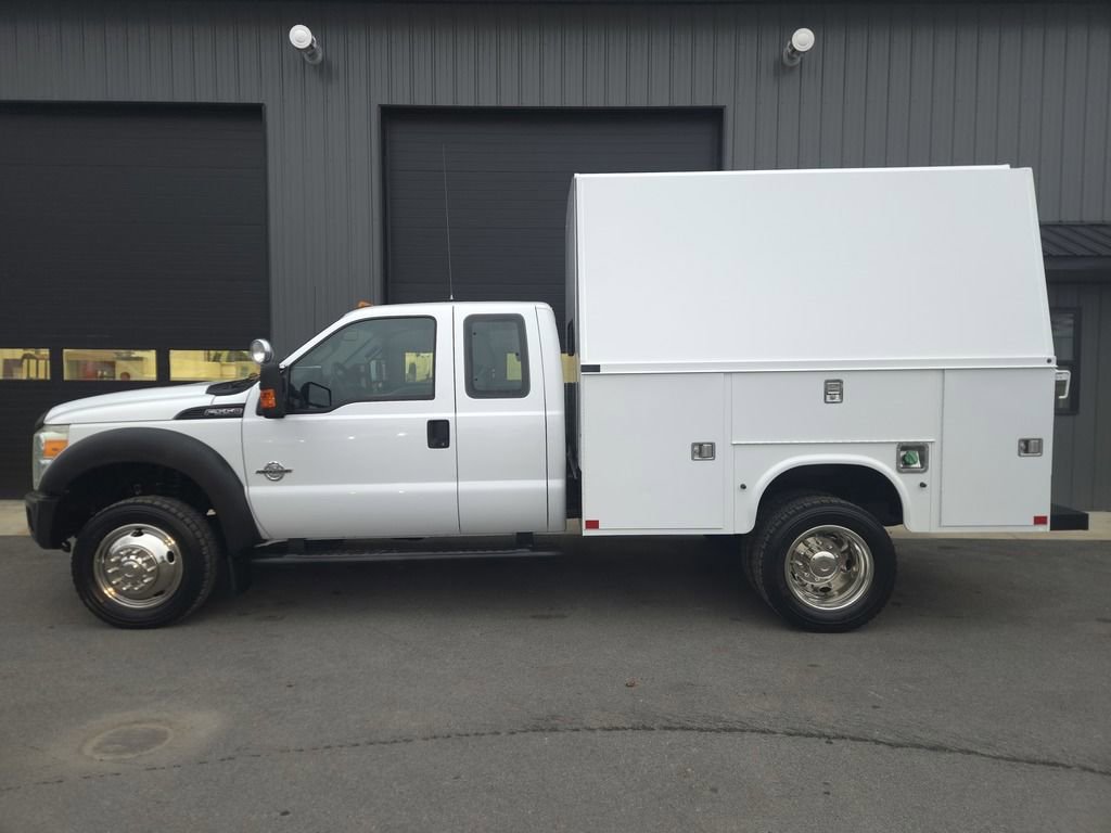Used 2011 Ford F550 4x4 SuperCab Super Duty w/ Payload Upgrade Pkg image 1