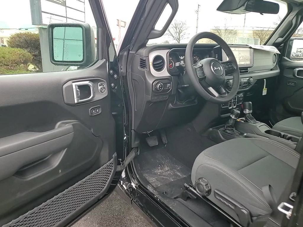 New 2026 Jeep Gladiator Sport image 9