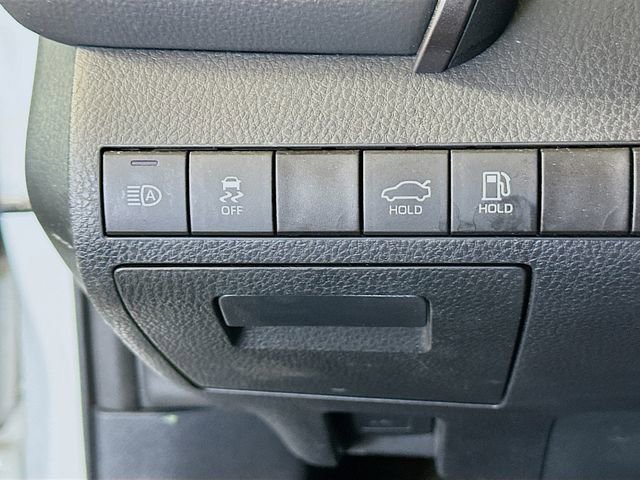 Certified 2024 Toyota Camry SE FWD image 11