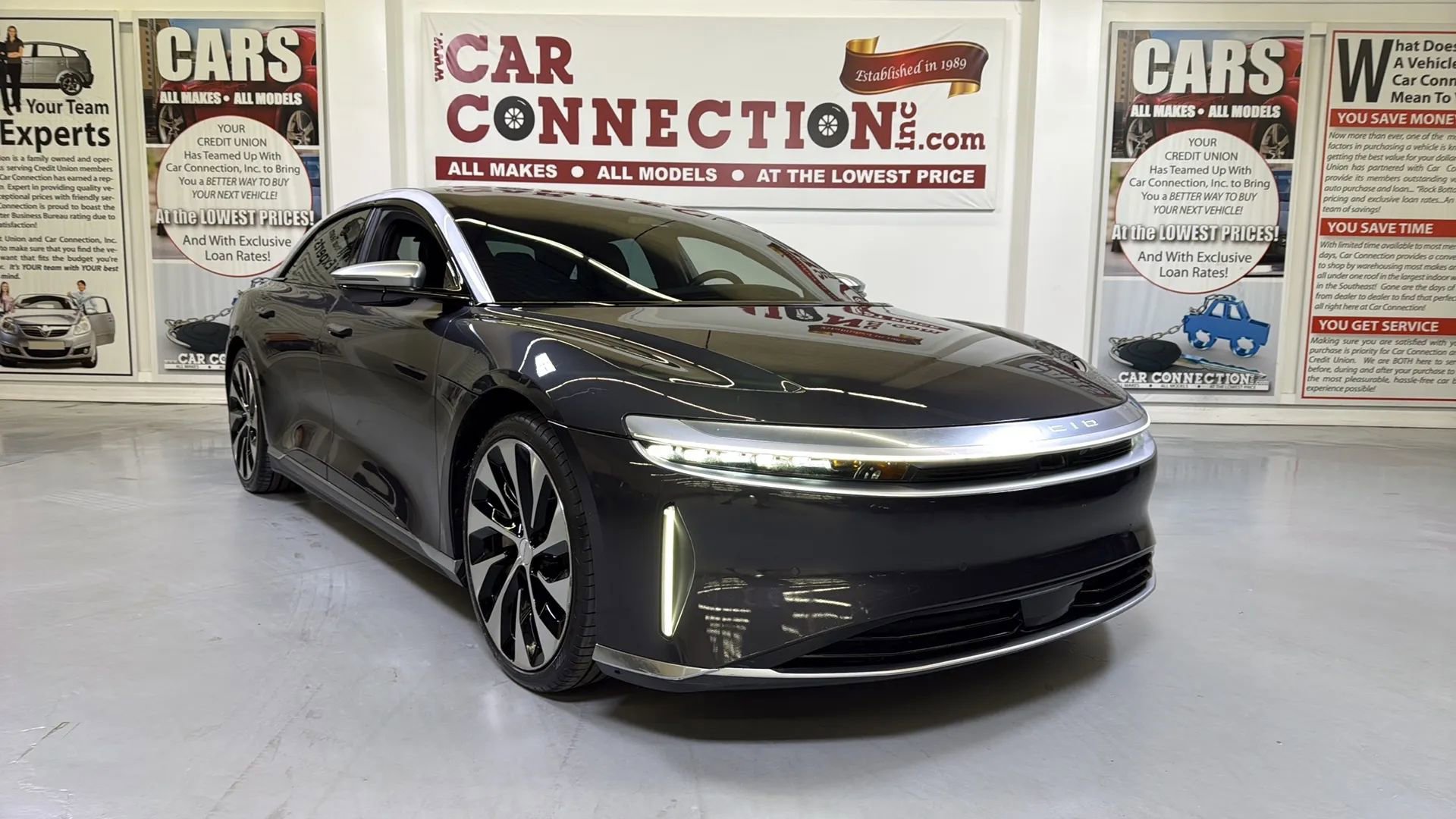 Used 2022 Lucid Air Grand Touring AWD/4WD image 3