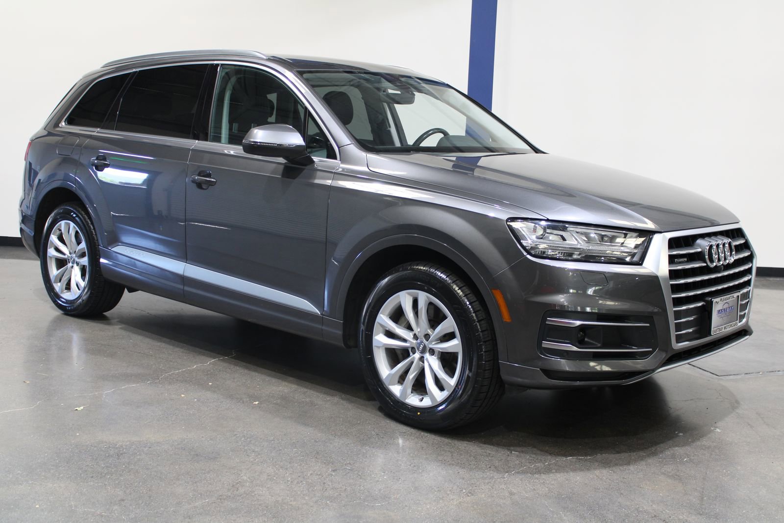 Used 2018 Audi Q7 2.0T Premium Plus w/ Premium Plus Package AWD/4WD image 2