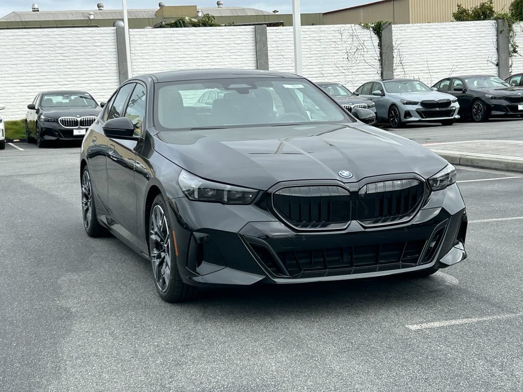 New 2027 BMW 550e xDrive w/ Executive Package AWD/4WD image 7