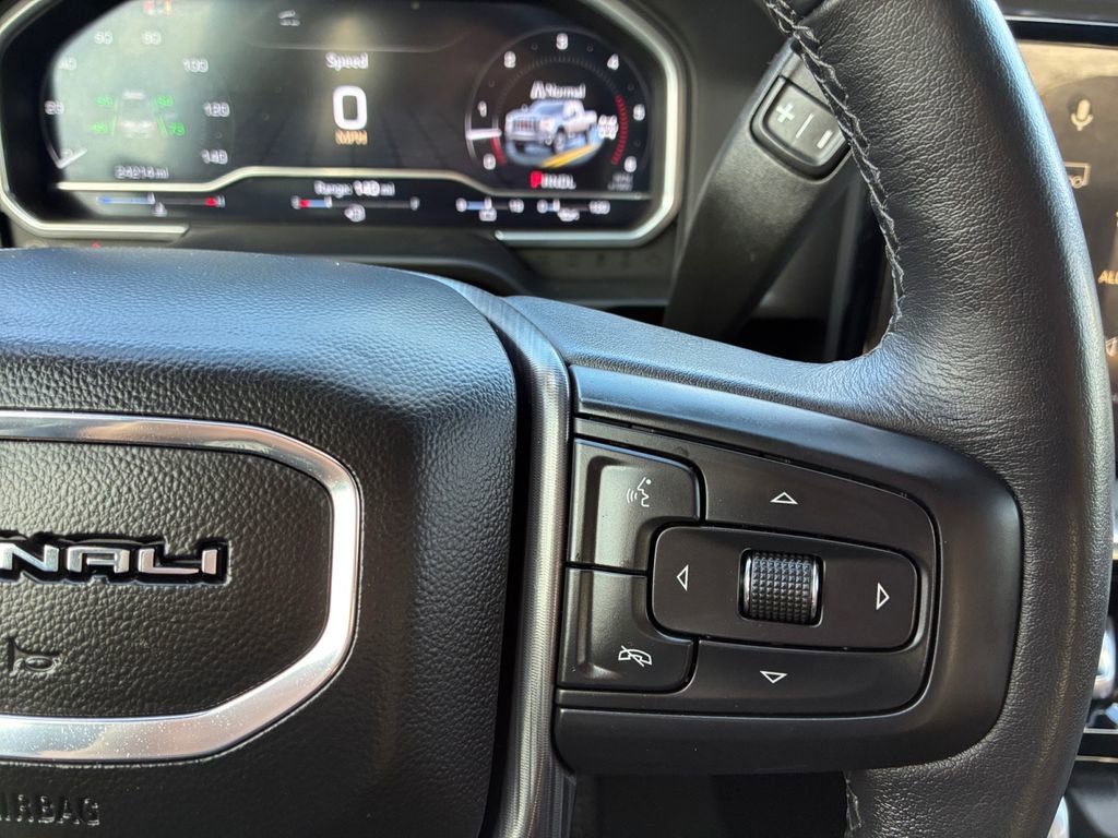 Used 2024 GMC Sierra 2500 Denali Ultimate image 12