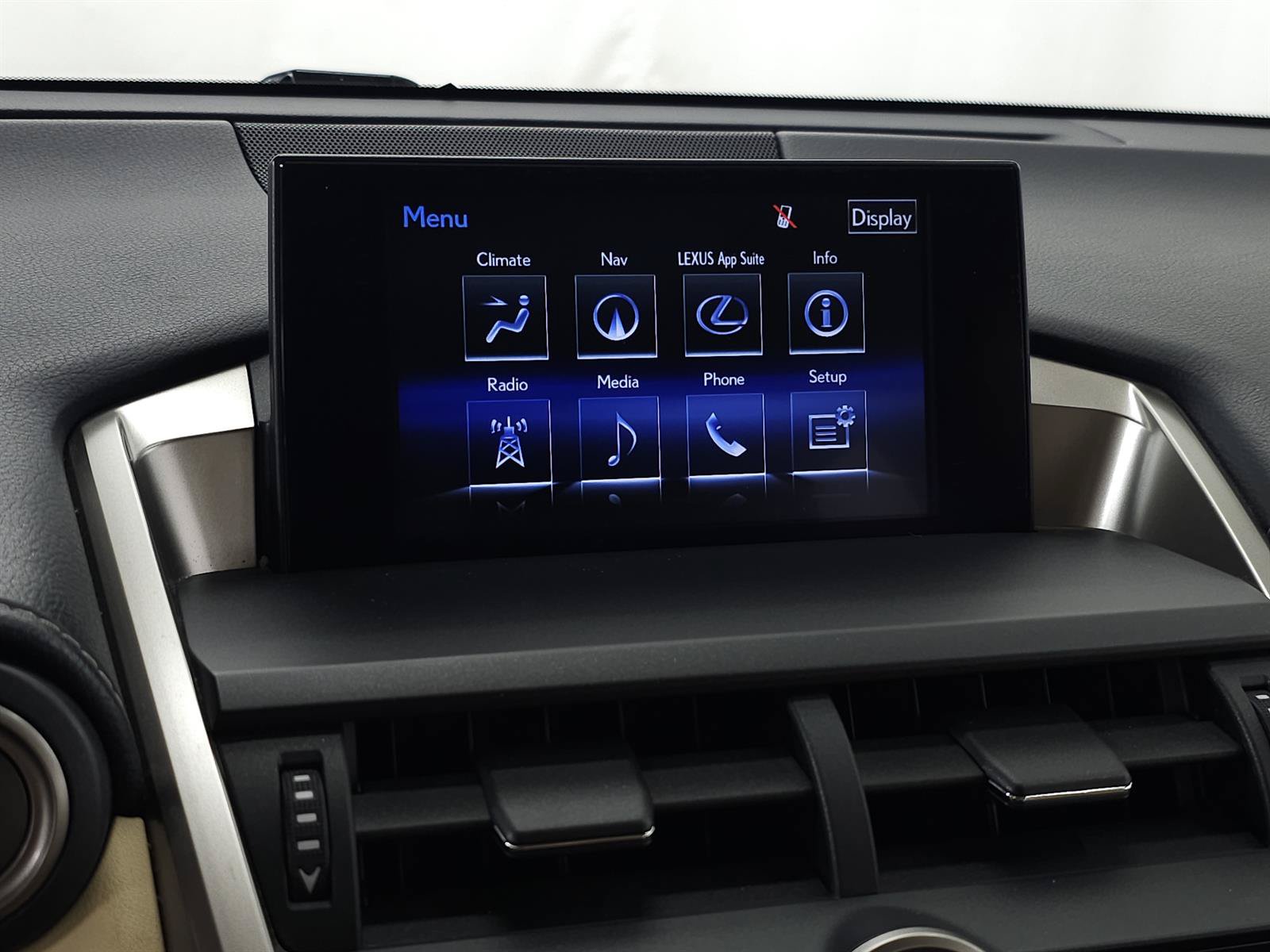 Used 2015 Lexus NX 200t AWD w/ Premium Package image 25
