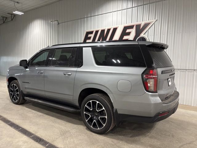 Used 2023 Chevrolet Suburban RST w/ Luxury Package image 13