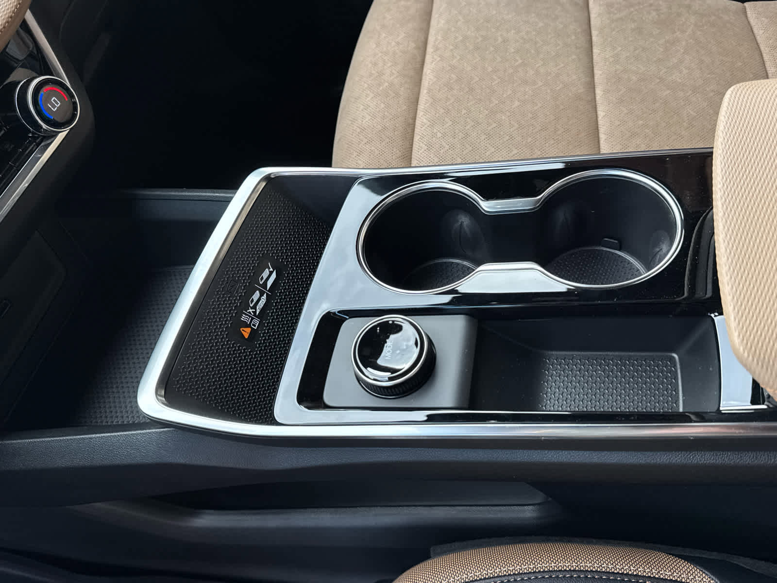 New 2026 Chevrolet Equinox ACTIV w/ Convenience Package III image 22