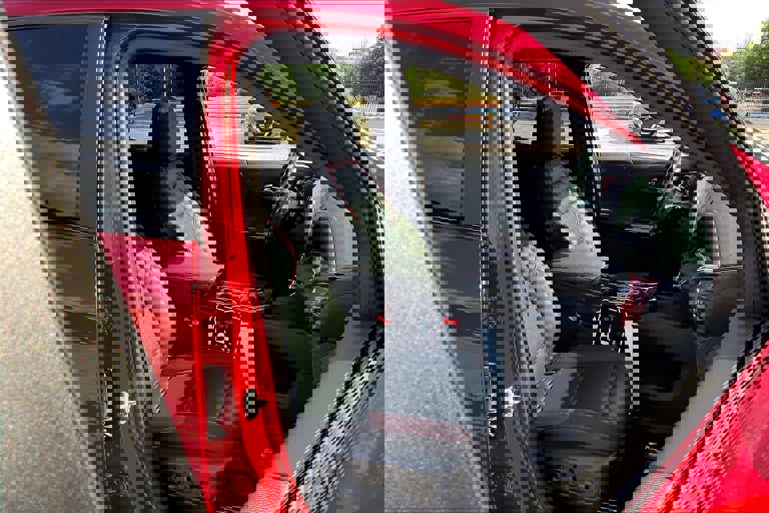 Used 2025 Chevrolet Equinox RS w/ Safety and Technology Package AWD/4WD image 8