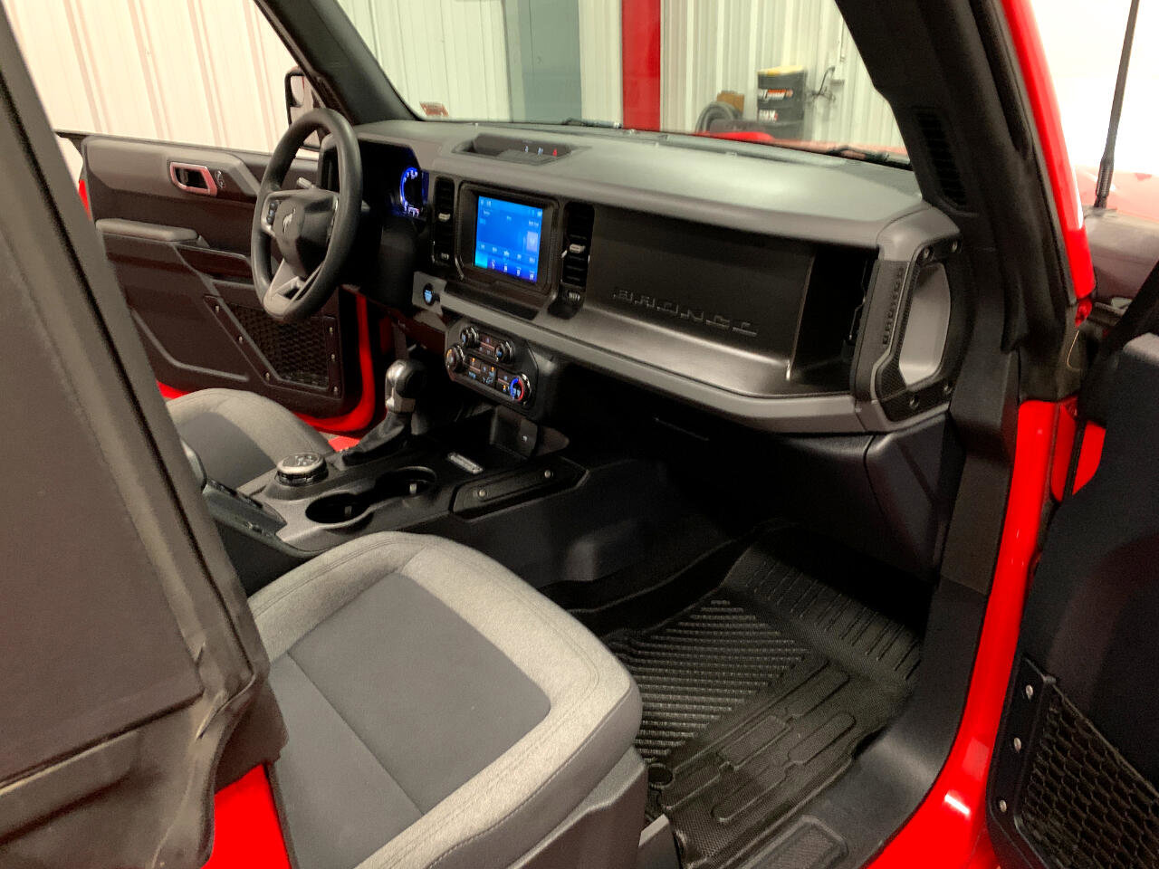 Used 2022 Ford Bronco 4-Door image 56