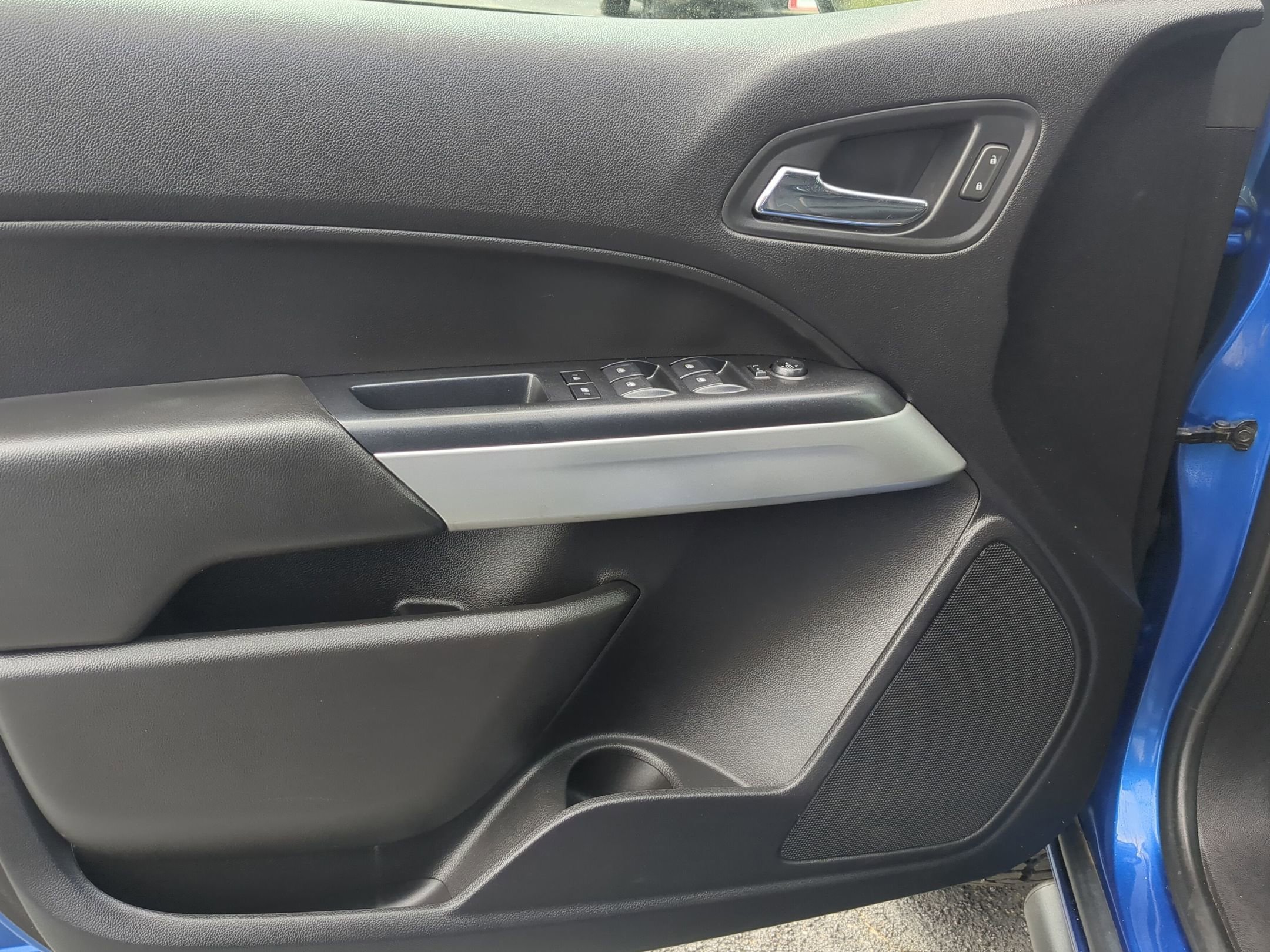 Used 2019 Chevrolet Colorado ZR2 image 11