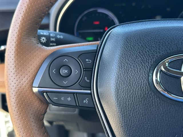 Used 2019 Toyota Avalon Limited w/ Advanced Safety Package FWD image 12
