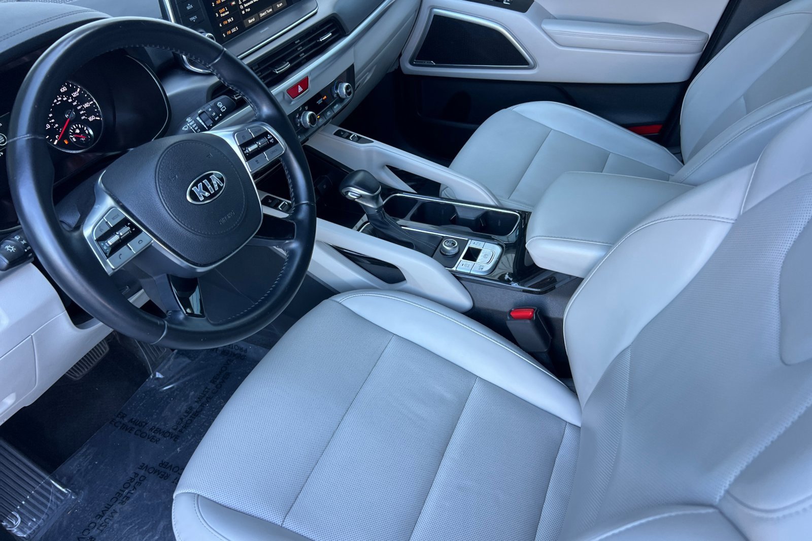 Used 2021 Kia Telluride S image 10