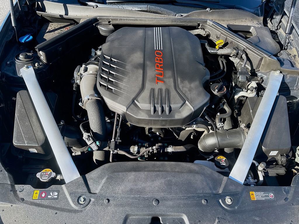 Used 2023 Kia Stinger GT2 image 34