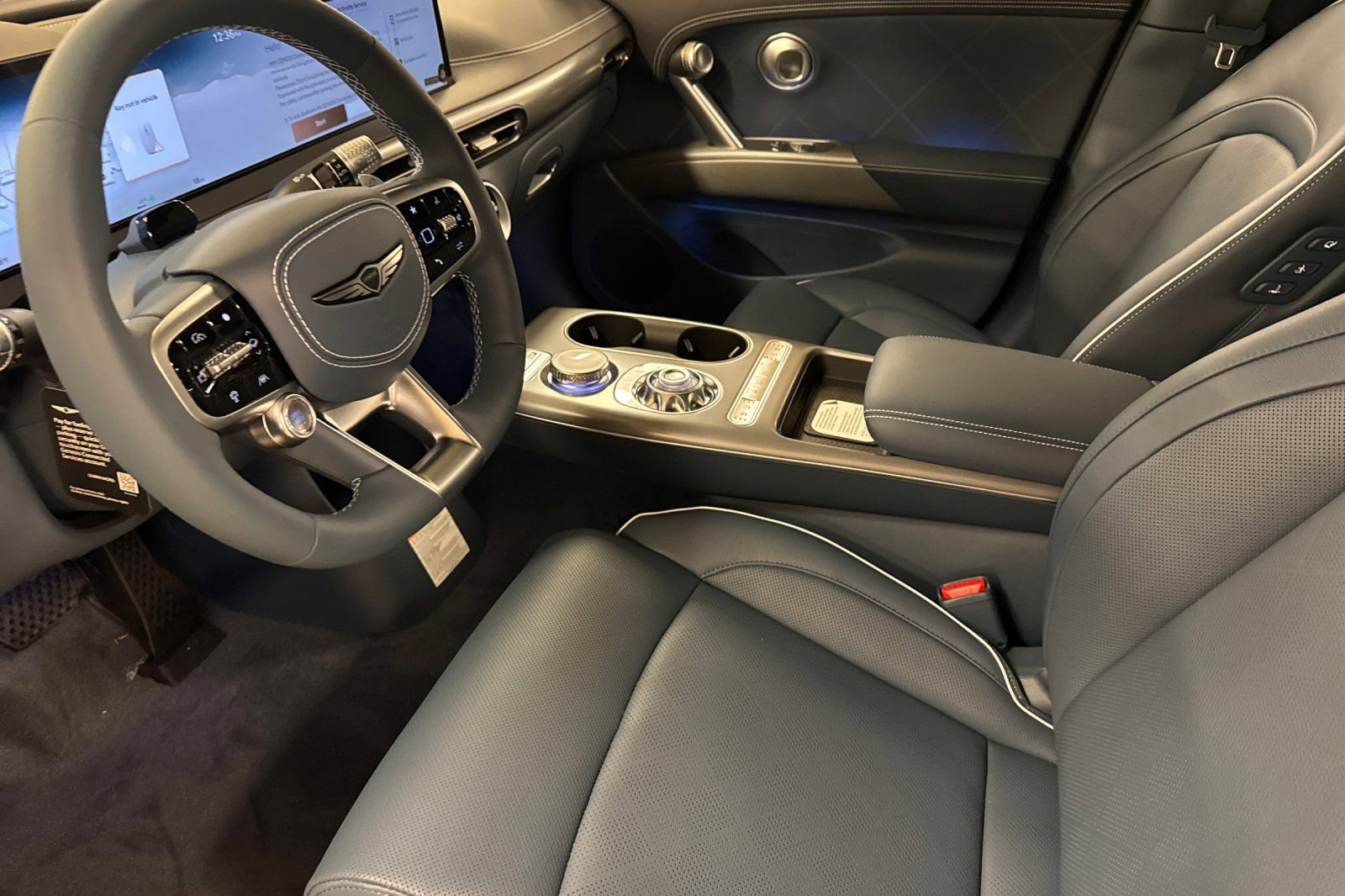 New 2026 Genesis GV60 Advance AWD/4WD image 10