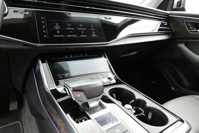 Used 2019 Audi Q8 Premium Plus w/ Premium Plus AWD/4WD image 10