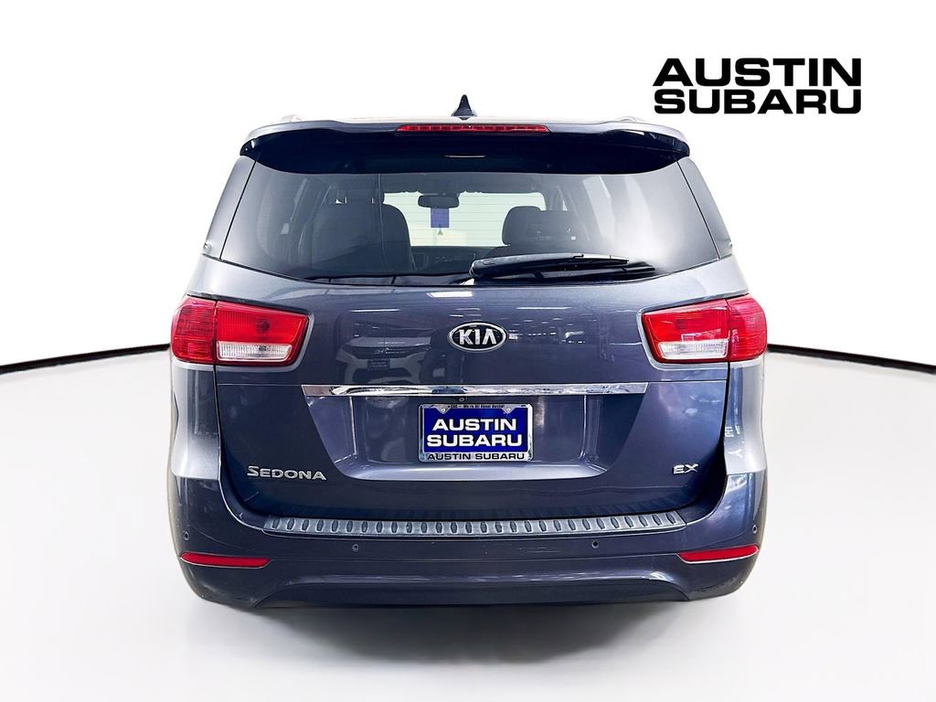Used 2018 Kia Sedona EX image 6