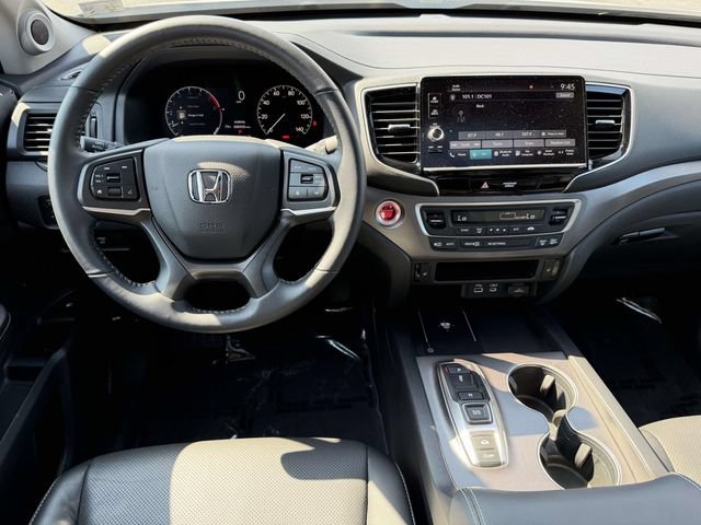 Certified 2025 Honda Ridgeline RTL image 11