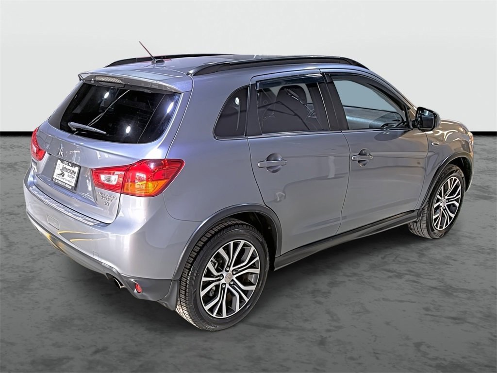Used 2016 Mitsubishi Outlander Sport GT image 4