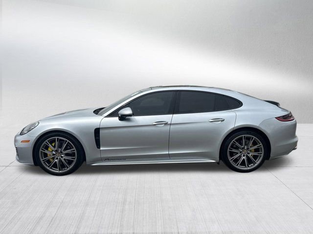 Used 2018 Porsche Panamera 4S image 9