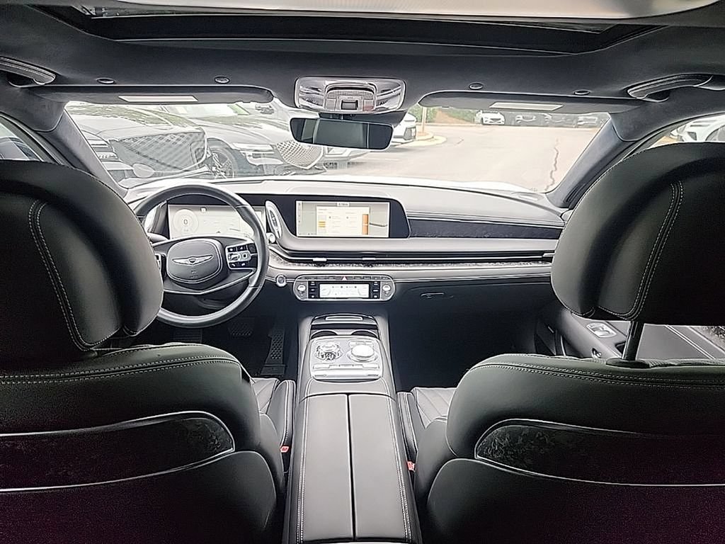 Used 2024 Genesis G90 3.5T AWD/4WD image 36