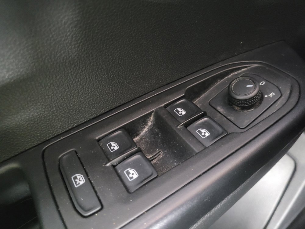 Used 2023 Volkswagen Taos S FWD image 27